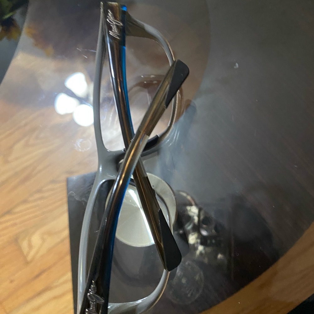 Maui Jim Blue and Gray Sunglasses le falta el cristal - Picture 4 of 4